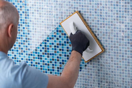 Join our practical Tile Grouting Training course to learn essential techniques for achieving flawless, long-lasting finishes. This practical session covers:
- Grout selection and material compatibility
- application methods
- joint finishing.
- cleaning
All of this is guided by industry professionals.
This training is perfect for experienced tilers and will take your skills to the next level, enabling you to deliver professional results on every demanding project.